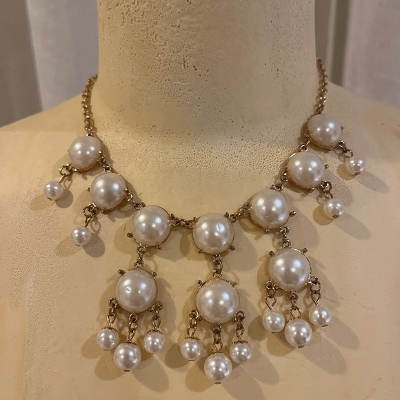 Jewelry - Women's Necklace
